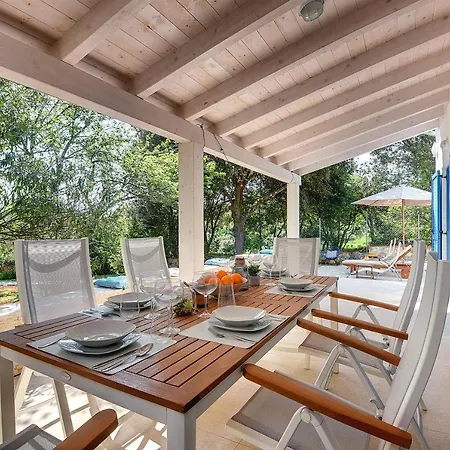 Sea House Ferienhaus Premantura